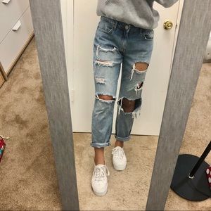 Ripped Mom Jeans